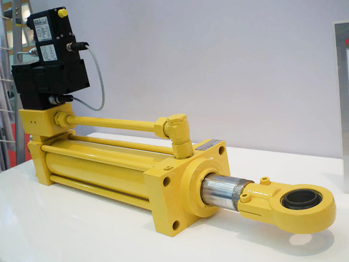 位移傳感式伺服液壓油缸